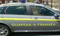 Napoli - Falsi certificati per invalidità, scoperto raggiro dalla Guardia di Finanza