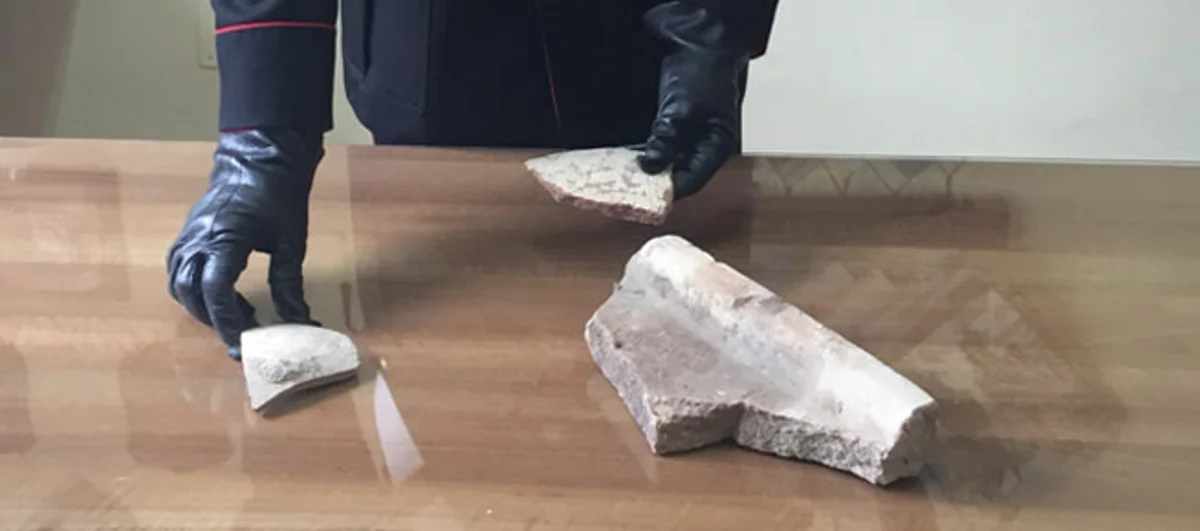 Pompei - Scavi, beccato ladruncolo di reperti archeologici