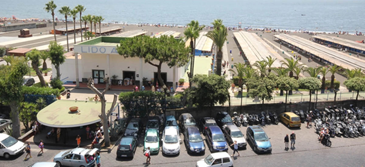 Torre Annunziata - Lido Azzurro, tre indagati per abuso d'ufficio