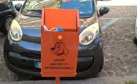 Torre Annunziata - Ecco le dog station, mai più deiezioni canine sui marciapiedi