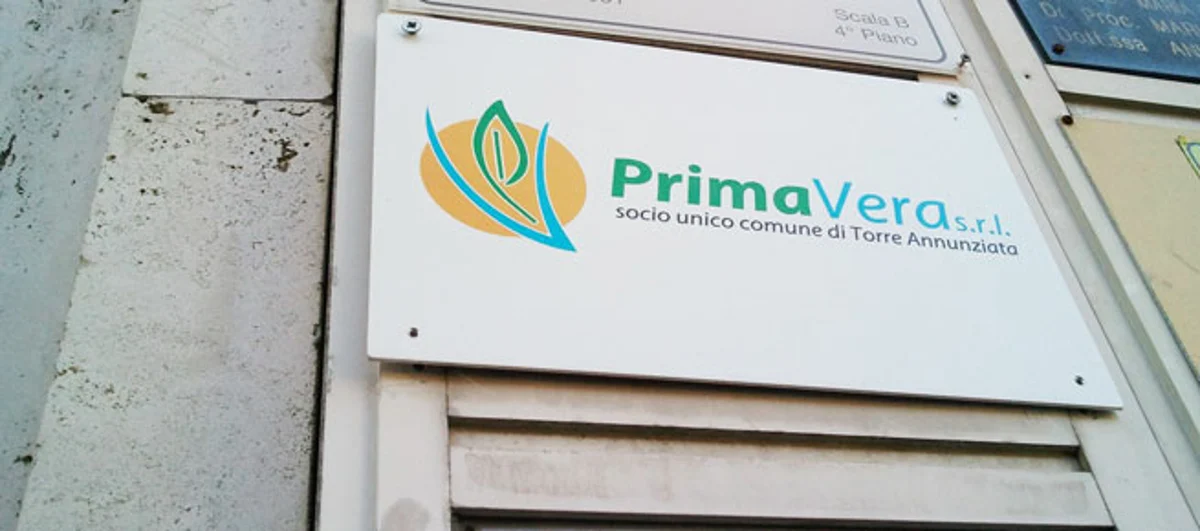 Torre Annunziata - Insediata la Commissione per il sorteggio dei 20 operatori ecologici