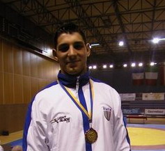 Una medaglia d´oro per l´Italia nella lotta greco-romana