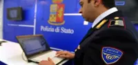 Positano (SA) - Pedofilo 20enne arrestato, adescava minori su internet