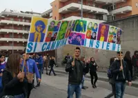 Torre Annunziata - «No alla camorra, sì alla speranza e alla libertà». Gli studenti torresi marciano per la legalità