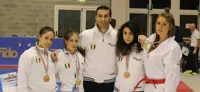 Torre Annunziata - Taekwondo, Rosamaria Esposito e Annalisa Paduano campionesse italiane