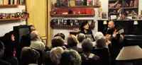 Torre Annunziata - Le voci di Ella & Louis "ospiti" a casa Prisco