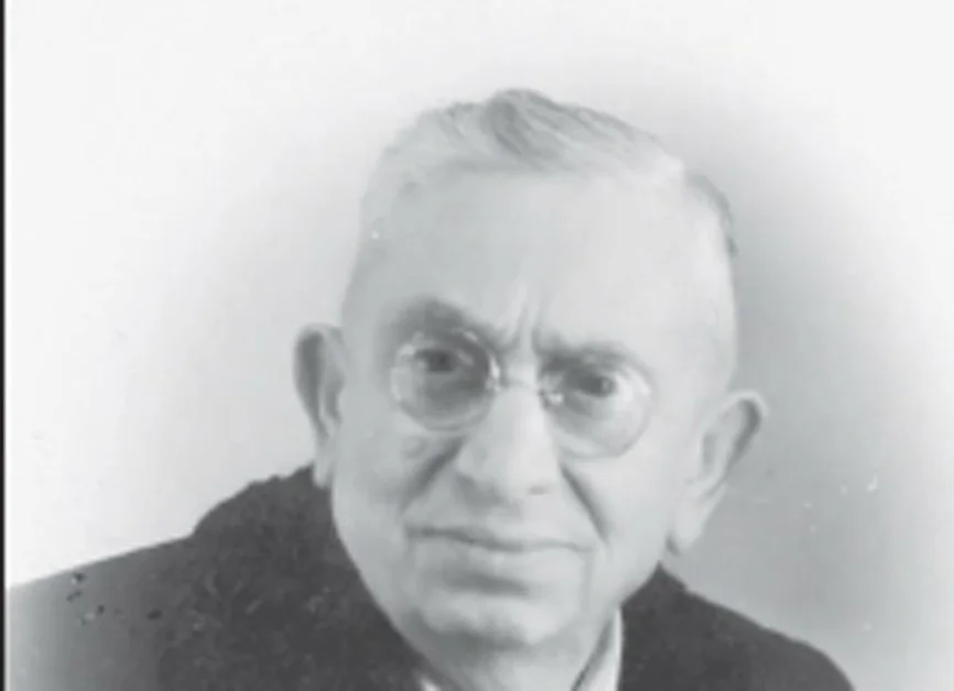 Torre Annunziata - Michele Caravelli, l'ingegnere dei pastifici e dei teatri