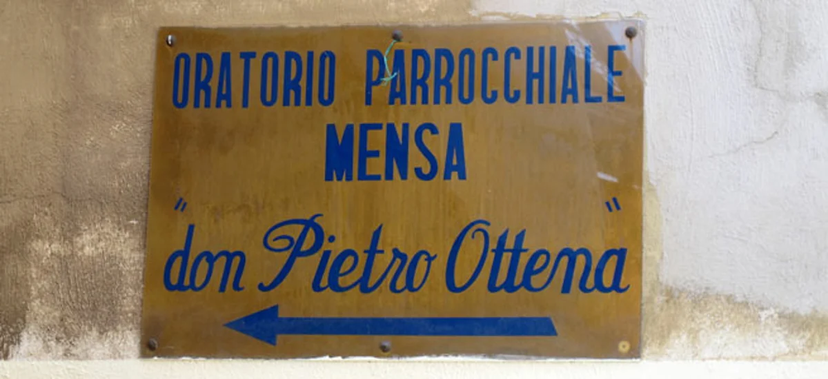 Torre Annunziata - Mensa dei poveri, il sostegno delle Arciconfraternite oplontine
