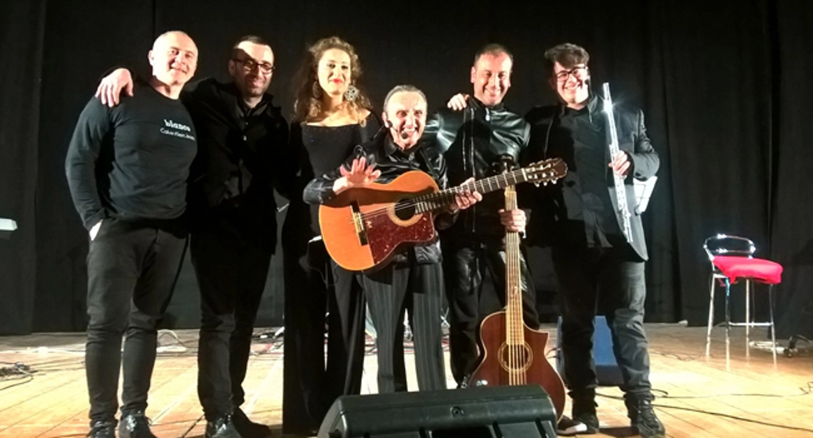 Torre Annunziata - Successo per la New Luna Rossa Band di Ignazio Laiola al Politeama