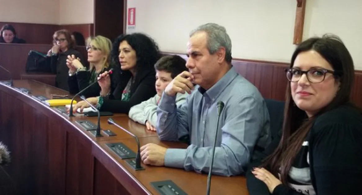 Torre del Greco - Ambiente, seduta del Consiglio comunale dei bambini