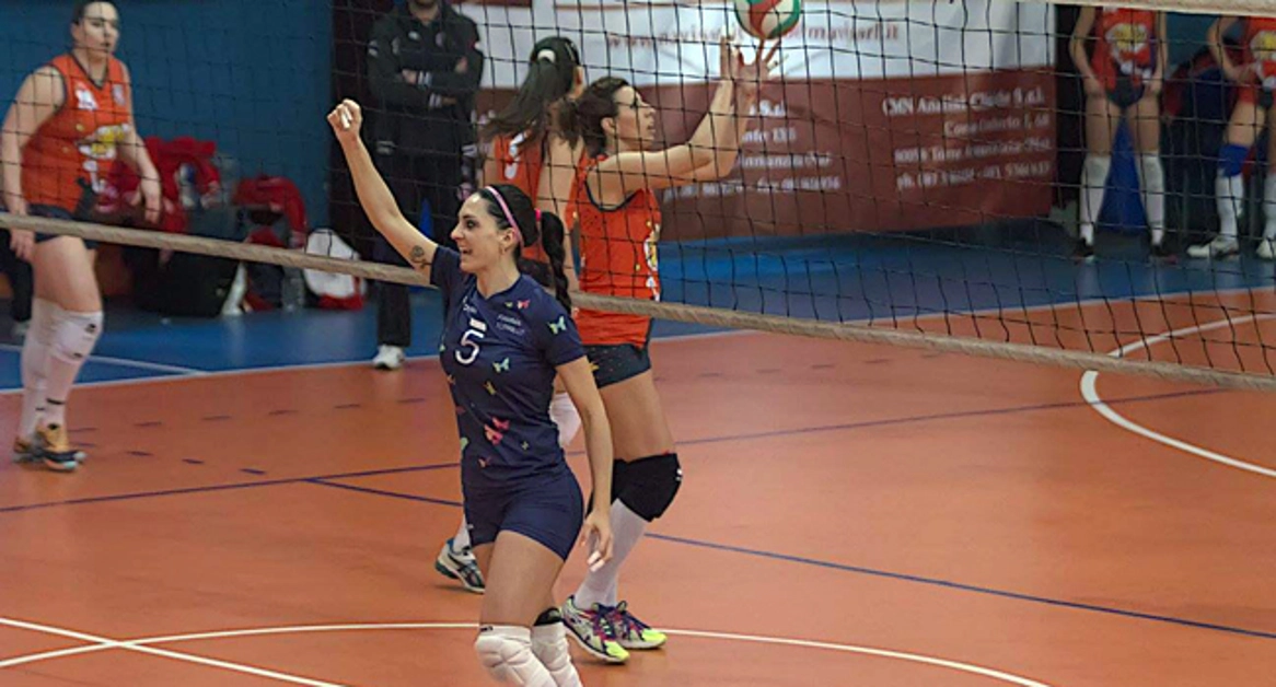 Torre Annunziata - La Fiamma Torrese a Matera per festeggiare la permanenza in B2