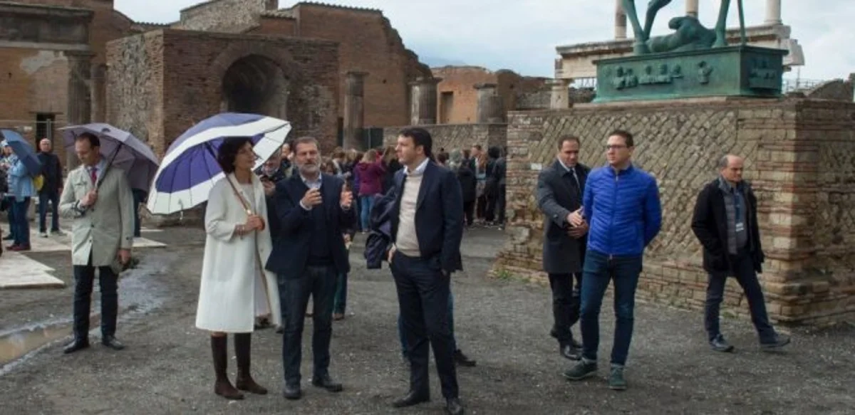 Il Presidente del Consiglio Matteo Renzi visita a sorpresa gli Scavi di Pompei