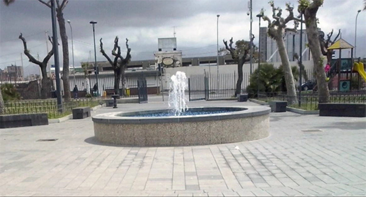 Torre Annunziata - Ripristinata la fontana all'interno della Villa Comunale