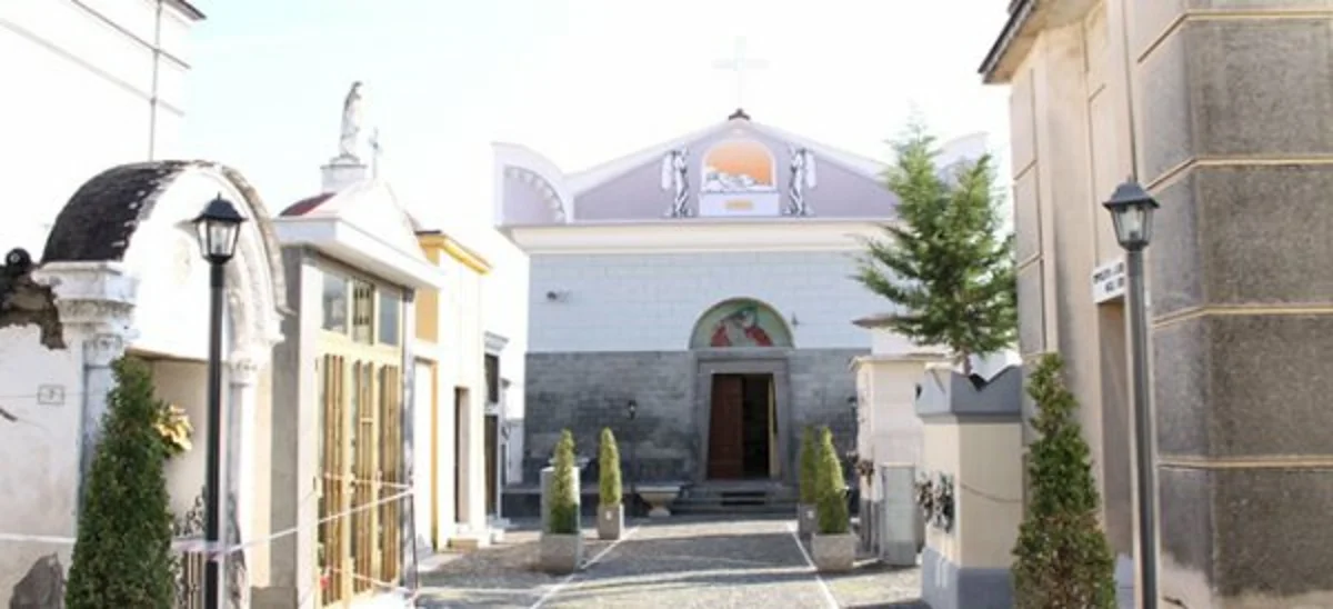 Boscoreale - Lavori al Cimitero comunale, chiude l'ingresso principale