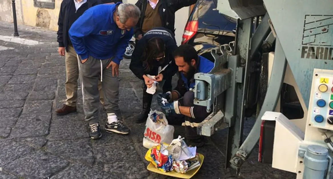 Raccolta differenziata "irregolare", stangata per i trasgressori: multe da un minimo di 400 euro