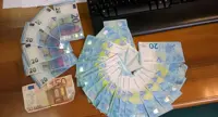 Napoli - Banconote da 20 euro false, arrestato pregiudicato 39enne