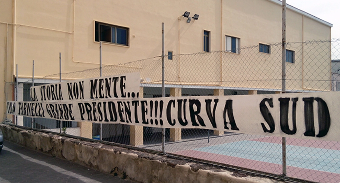 Torre Annunziata - L'ultimo saluto della città a Luigi Farinelli