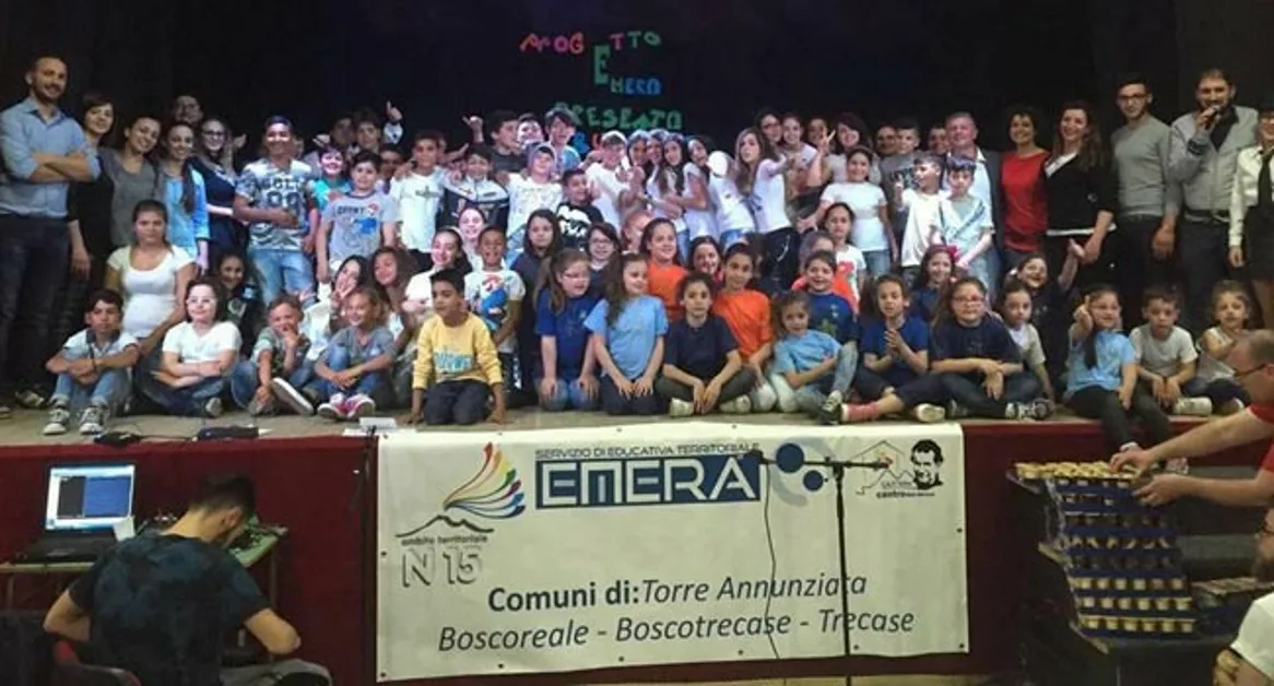 Torre Annunziata - I minori a rischio protagonisti a teatro con il progetto "Emera"