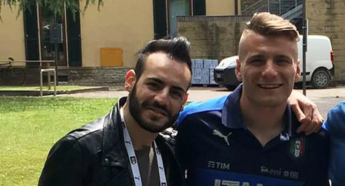 Torre Annunziata - L'hair stylist Paolo Forestiero a Coverciano per i capelli degli Azzurri