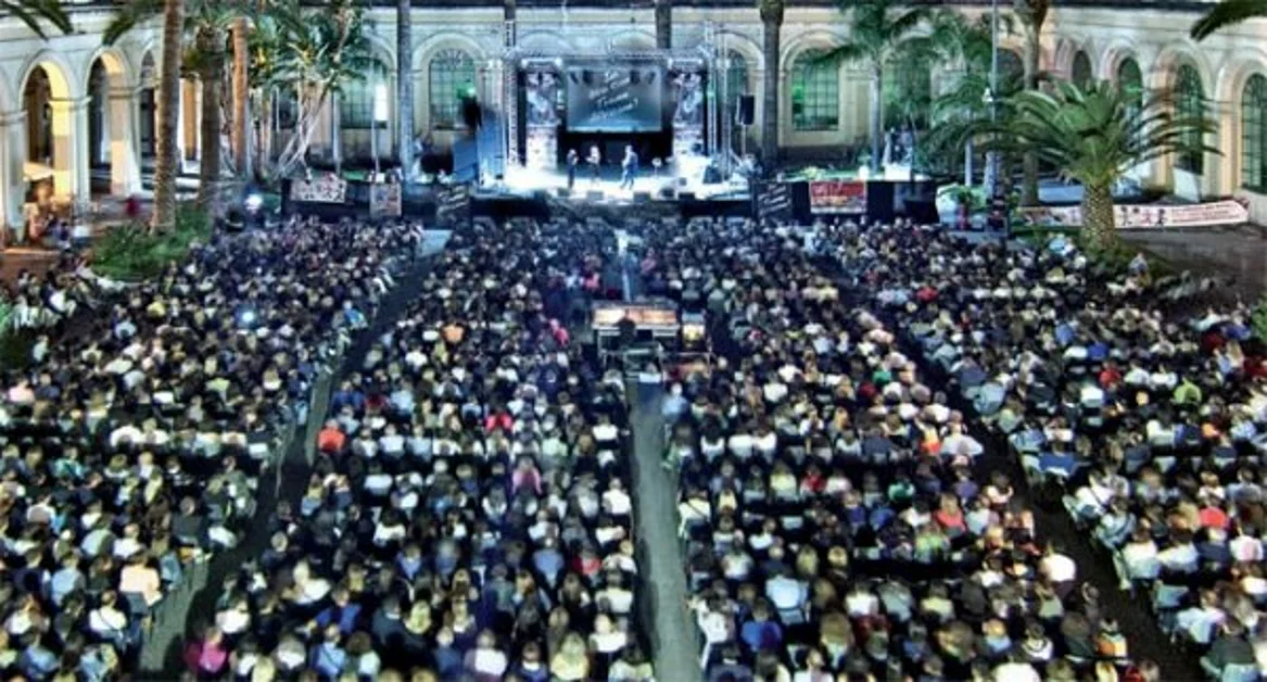 Pompei - Evento di solidarietà Io sto con Trame Africane