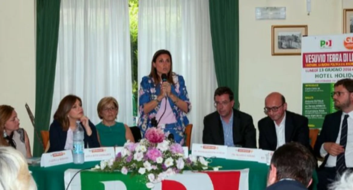 Torre del Greco - "Vesuvio terra di legalità", il convegno del Pd. Gorga: «Rinnovare classe dirigente»