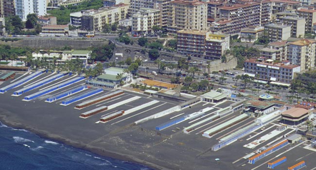 Torre Annunziata - Dal fallimento industriale alla vocazione turistica: è questa la strada da seguire