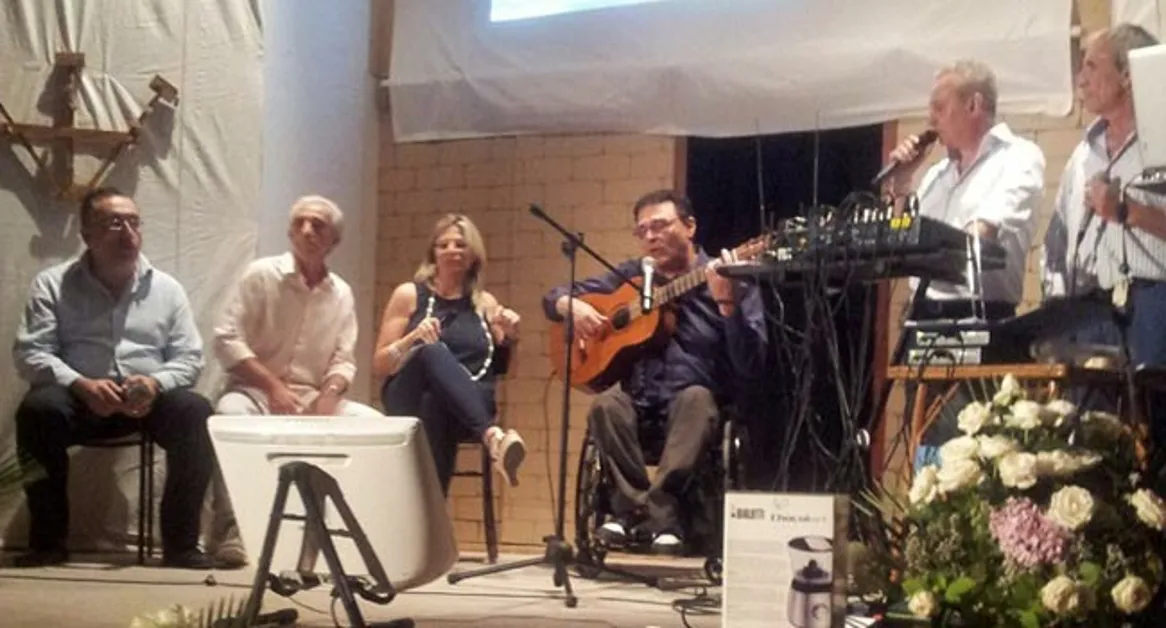 Boscotrecase - "Quei favolosi anni Settanta", kermesse musicale al teatro "Foglia"