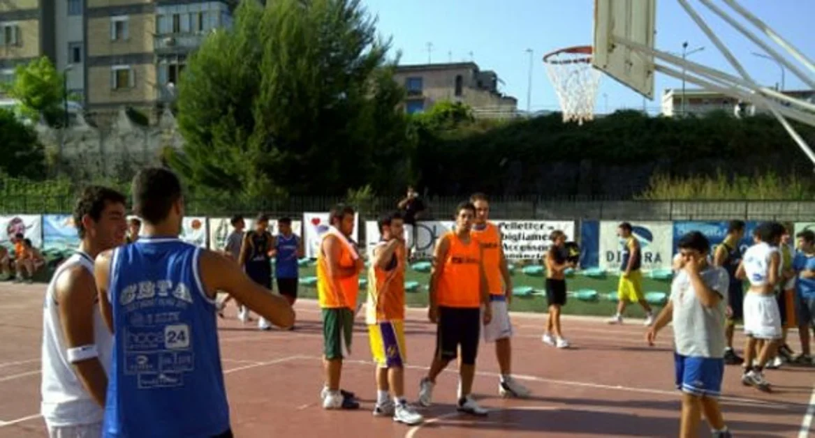 Torre Annunziata - Street Basket Village alla scuola media Pascoli