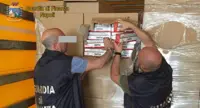 Capua (CE) - Sigarette di contrabbando, maxi sequestro da 6 tonnellate