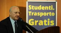 Abbonamenti gratuiti trasporti per studenti campani