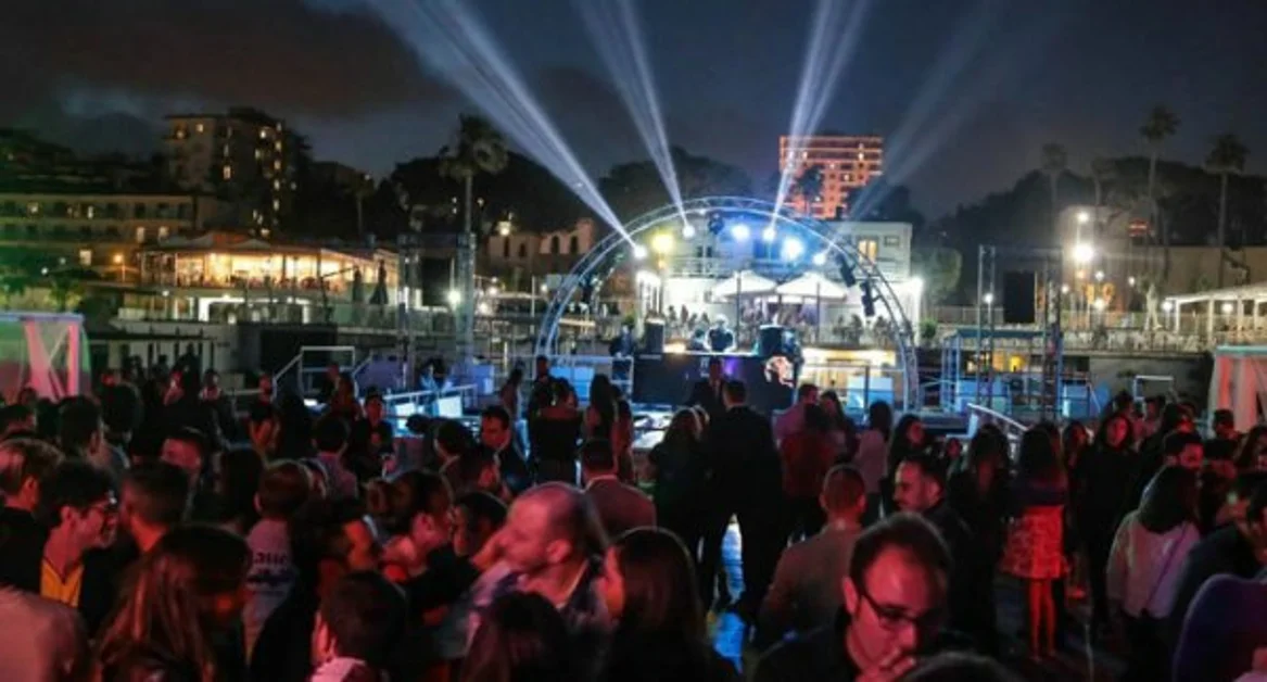 Oplonti Music Festival, musica fino a tarda notte all'Oplonti Beach Club