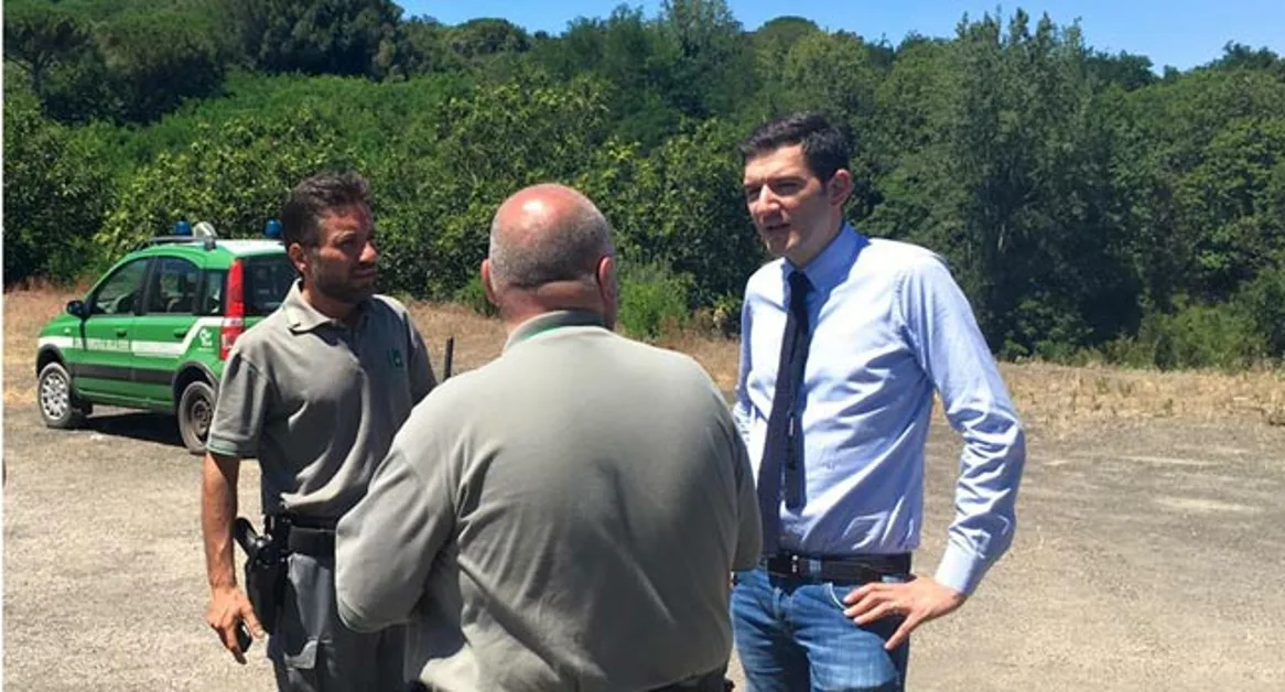 Incendio sul Vesuvio, il presidente del Parco: «Distrutti oltre 15 ettari di vegetazione»