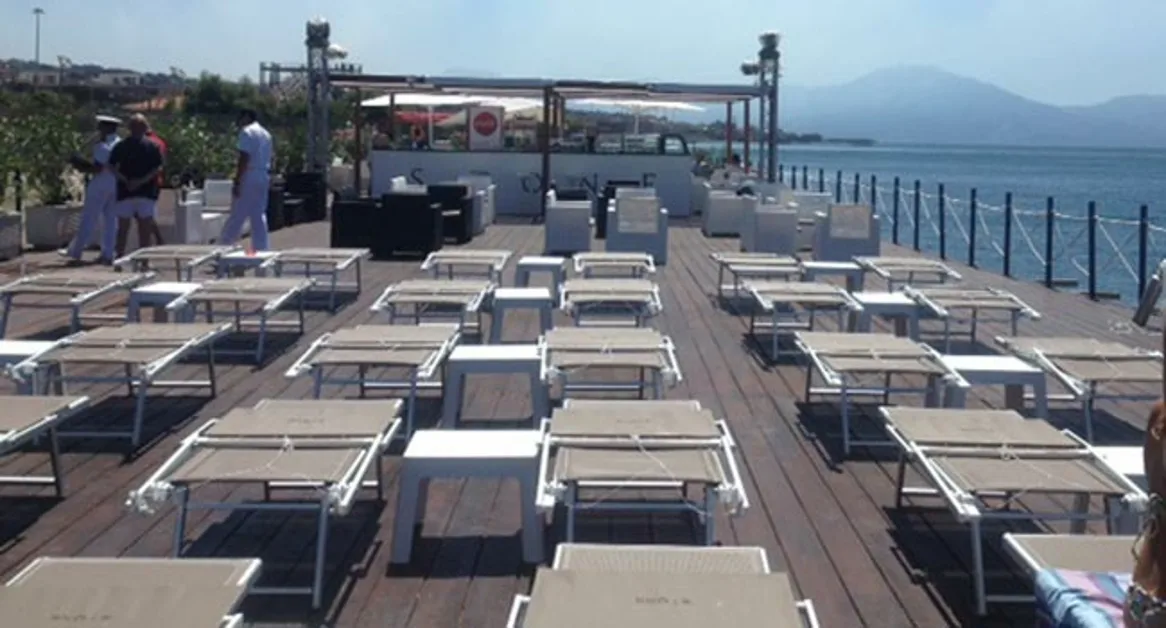 Portici - Sequestrata struttura balneare sulla spiaggia Mortelle