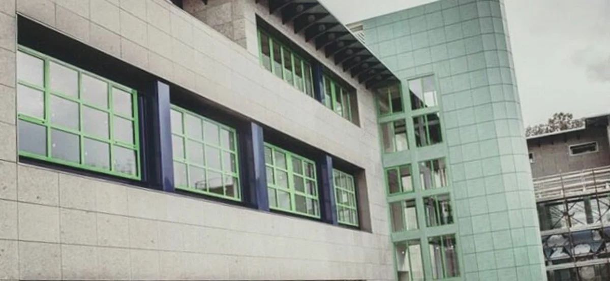 Torre del Greco -  Edilizia scolastica: traslochi alla De Nicola e alla Sasso