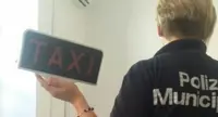 Napoli - Taxi abusivi, controlli della Polizia Municipale