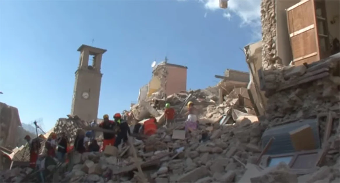 Pompei - Terremoto, la mostra della galleria "Sensi" per campo scuola ad Amatrice