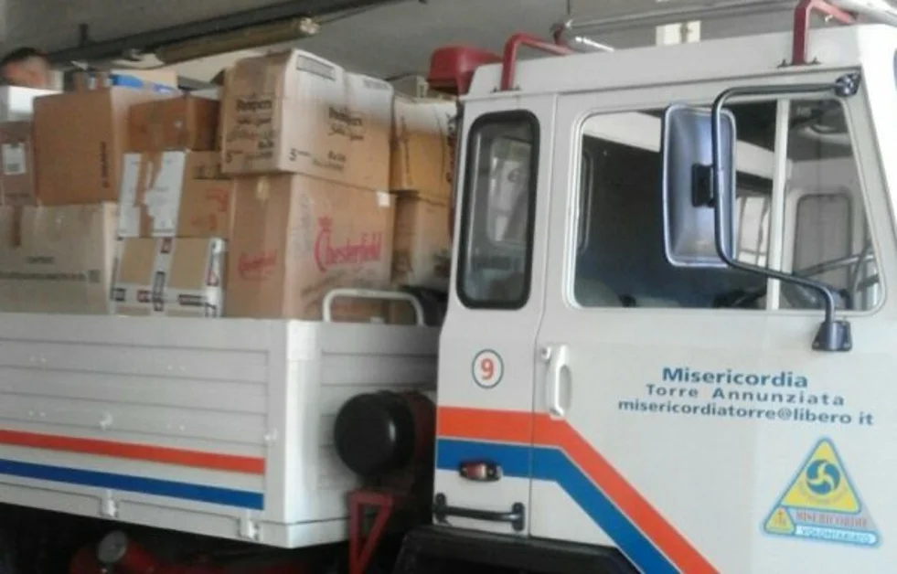 Torre Annunziata - Terremoto, aiuti alle popolazioni colpite dai tifosi del Savoia