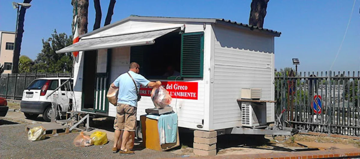 Torre del Greco - Raccolta differenziata, al via ufficialmente il sistema degli eco-punti