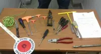 Pozzuoli - Polizia arresta ladro d'auto, ricercati i due complici