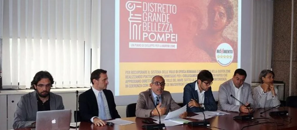 Pompei - Hub ferroviario, il M5S promuove il Distretto della Grande Bellezza