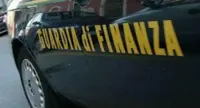 Marcianise (CE) - Omesso versamento di ritenute fiscali certificate e I.V.A., sequestro da 475 mila euro