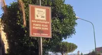 Pompei - Segnaletica stradale per gli Scavi "falsificata", ancora un episodio