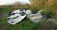 Torre Annunziata - «Disastro ambientale in località Stagnone: lastre di eternit e cumuli di rifiuti»