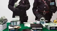 Castellammare - Trovato in possesso di oltre 130mila euro in banconote false, arrestato 34enne