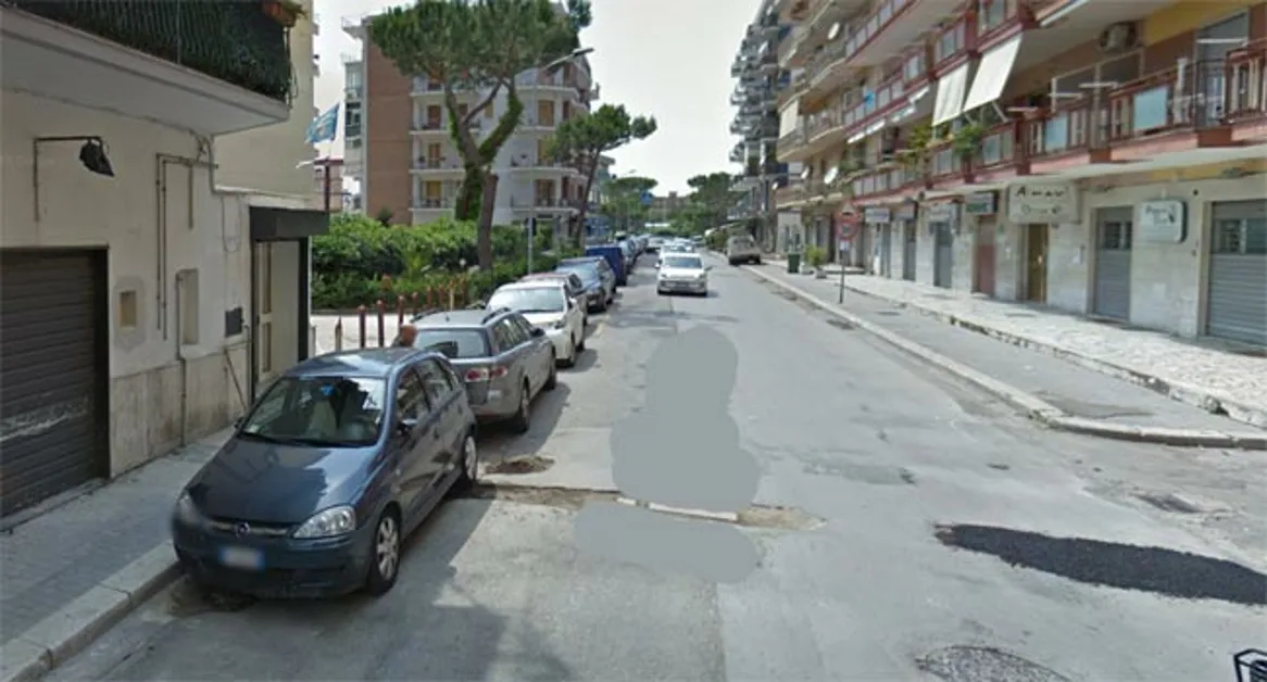 Torre Annunziata - Viabilità, istituita la sosta oraria in via Caravelli: accolte richieste dei commercianti