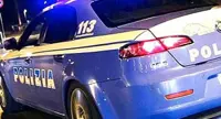 Napoli - Tenta di rubare in un appartamento, arrestato dalla Polizia