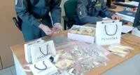 Marcianise (CE) - Sequestrato laboratorio orafo: venivano contraffatti monili delle più note marche. Denunciato titolare
