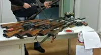 Pozzuoli - Armi e munizioni sequestrate in un appartamento, denunciato 57enne