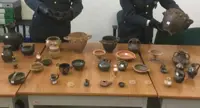 Acerra (NA) - Sequestrati 38 reperti archeologici risalenti tra VIII e IV secolo a. C. Denunciato 60enne