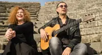 Pompei - Sarah Jane Morris, video clip su tragedia migranti girato agli Scavi